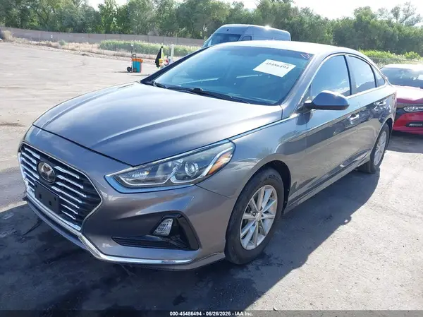 5NPE24AF2KH744991 2019 HYUNDAI SONATA - Image 2