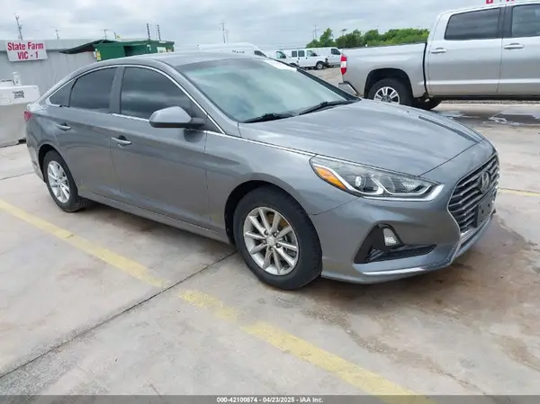 5NPE24AF2KH745414 2019 HYUNDAI SONATA - Image 1