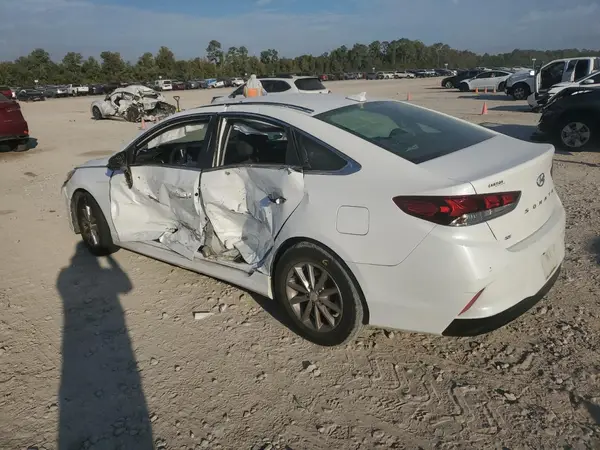 5NPE24AF2KH745932 2019 HYUNDAI SONATA - Image 2