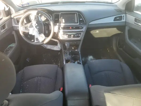 5NPE24AF2KH745932 2019 HYUNDAI SONATA - Image 8