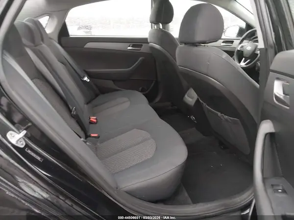 5NPE24AF2KH747826 2019 HYUNDAI SONATA - Image 8