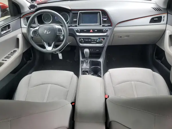 5NPE24AF2KH748815 2019 HYUNDAI SONATA - Image 8