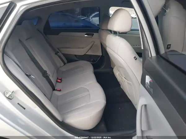 5NPE24AF2KH750399 2019 HYUNDAI SONATA - Image 8