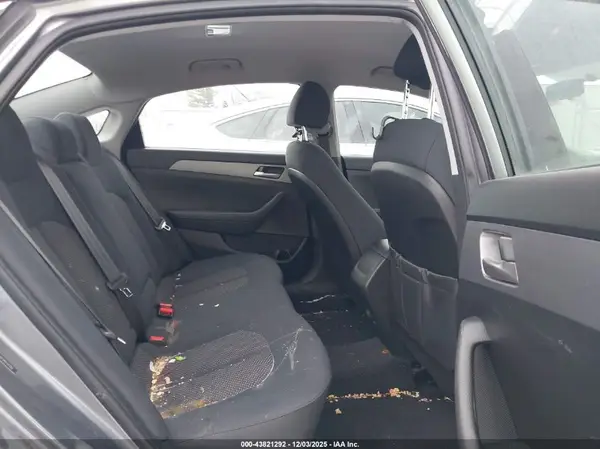 5NPE24AF2KH751262 2019 HYUNDAI SONATA - Image 8