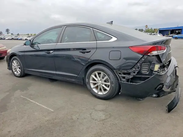 5NPE24AF2KH752833 2019 HYUNDAI SONATA - Image 2