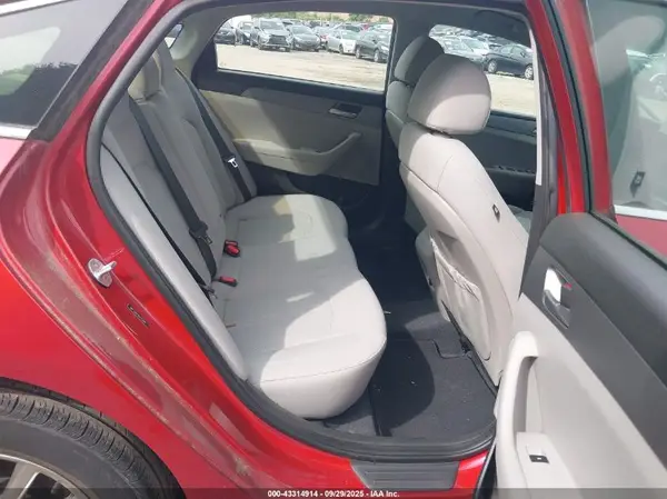5NPE24AF2KH753920 2019 HYUNDAI SONATA - Image 8