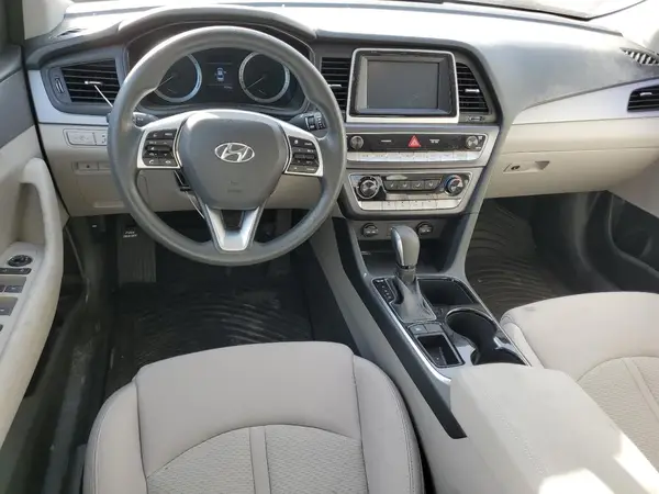 5NPE24AF2KH755909 2019 HYUNDAI SONATA - Image 8