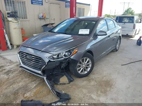 5NPE24AF2KH758955 2019 HYUNDAI SONATA - Image 2