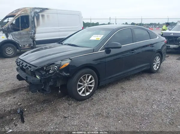 5NPE24AF2KH759233 2019 HYUNDAI SONATA - Image 2
