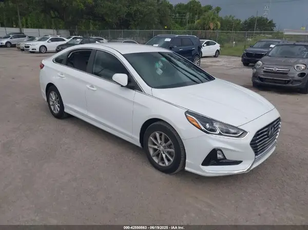 5NPE24AF2KH760592 2019 HYUNDAI SONATA - Image 1
