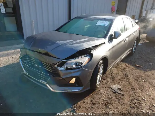 5NPE24AF2KH766697 2019 HYUNDAI SONATA - Image 2