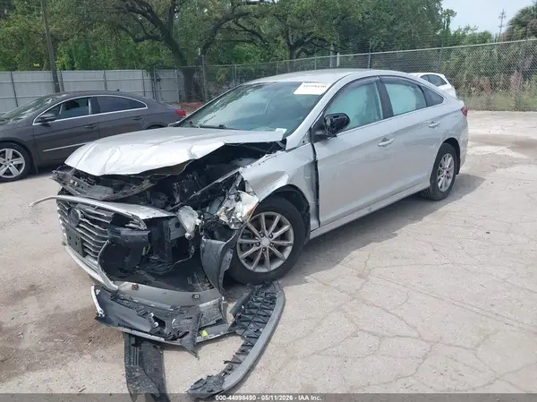 5NPE24AF2KH767106 2019 HYUNDAI SONATA - Image 2