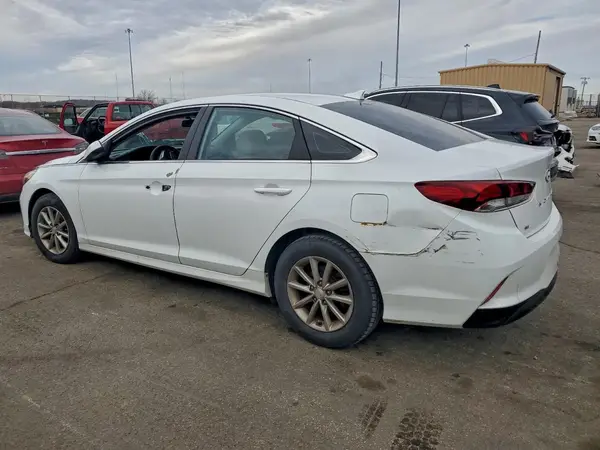 5NPE24AF2KH768207 2019 HYUNDAI SONATA - Image 2