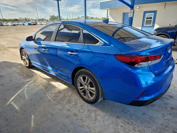 5NPE24AF2KH768515 2019 HYUNDAI SONATA - Image 2