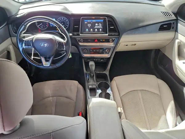 5NPE24AF2KH768515 2019 HYUNDAI SONATA - Image 8