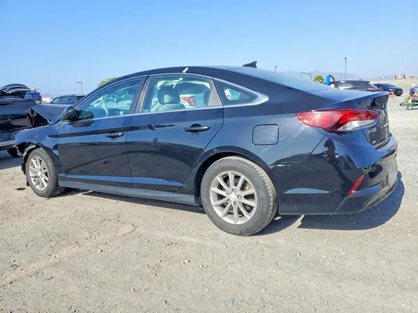 5NPE24AF2KH769275 2019 HYUNDAI SONATA - Image 2