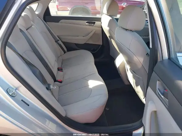 5NPE24AF2KH783550 2019 HYUNDAI SONATA - Image 8