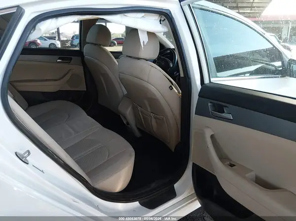 5NPE24AF2KH787100 2019 HYUNDAI SONATA - Image 8