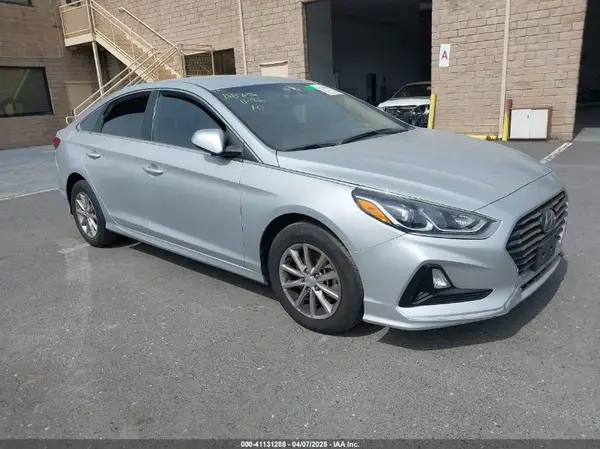 5NPE24AF2KH792524 2019 HYUNDAI SONATA - Image 1