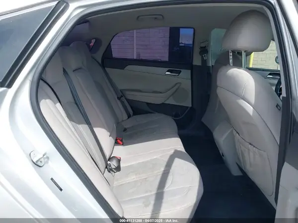 5NPE24AF2KH792524 2019 HYUNDAI SONATA - Image 8
