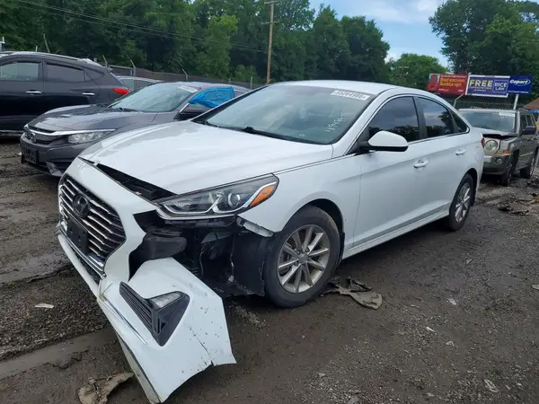 5NPE24AF2KH796783 2019 HYUNDAI SONATA - Image 1