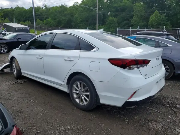 5NPE24AF2KH796783 2019 HYUNDAI SONATA - Image 2