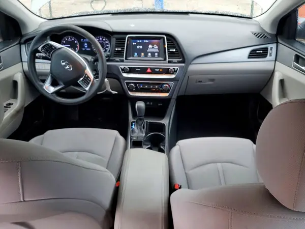 5NPE24AF2KH797271 2019 HYUNDAI SONATA - Image 8