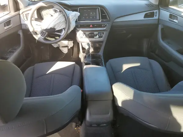 5NPE24AF2KH797609 2019 HYUNDAI SONATA - Image 8