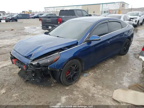 5NPE24AF2KH802923 2019 HYUNDAI SONATA - Image 2