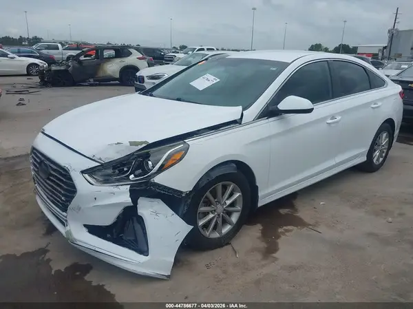 5NPE24AF2KH802954 2019 HYUNDAI SONATA - Image 2