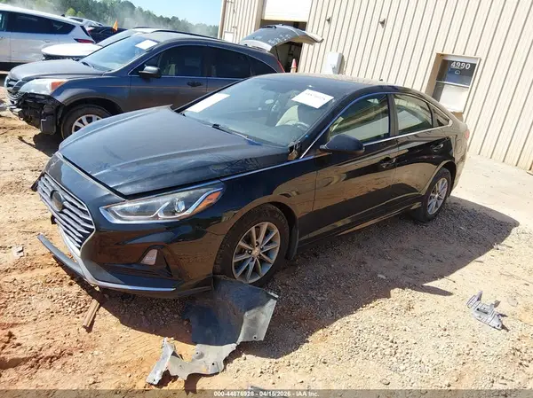 5NPE24AF2KH802985 2019 HYUNDAI SONATA - Image 2