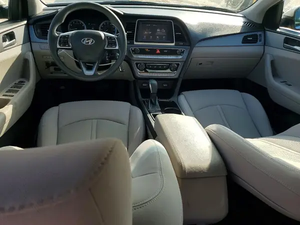 5NPE24AF2KH803151 2019 HYUNDAI SONATA - Image 8
