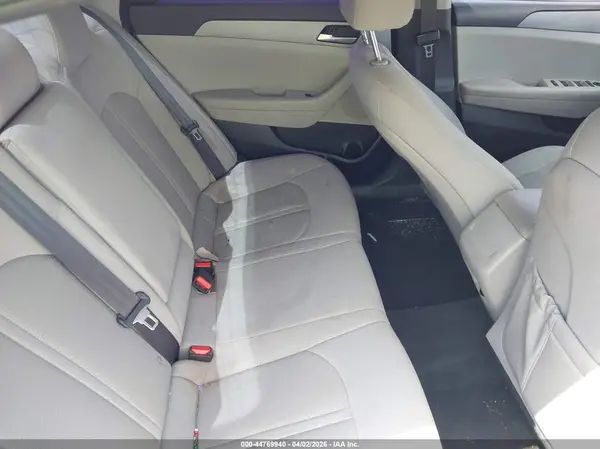 5NPE24AF2KH806499 2019 HYUNDAI SONATA - Image 8