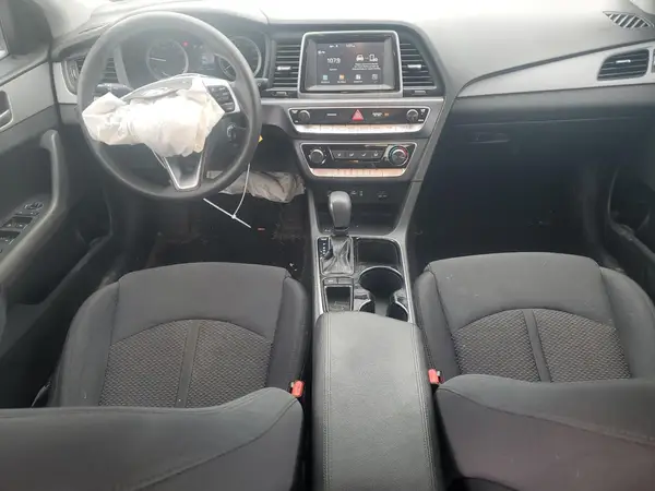 5NPE24AF2KH806521 2019 HYUNDAI SONATA - Image 8