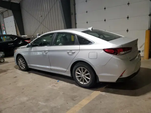 5NPE24AF2KH806566 2019 HYUNDAI SONATA - Image 2