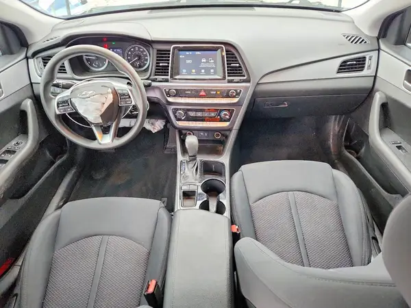 5NPE24AF2KH807104 2019 HYUNDAI SONATA - Image 8