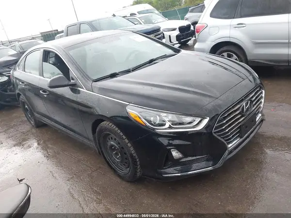 5NPE24AF2KH807118 2019 HYUNDAI SONATA - Image 1