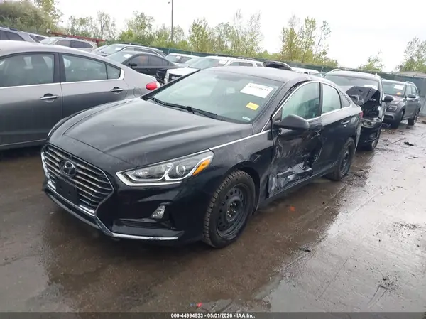 5NPE24AF2KH807118 2019 HYUNDAI SONATA - Image 2