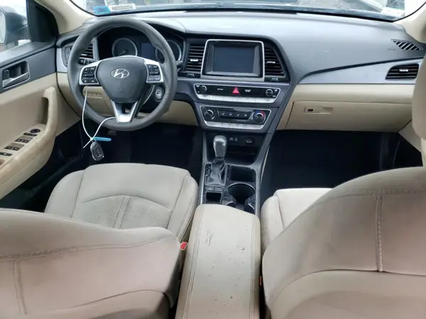 5NPE24AF2KH809094 2019 HYUNDAI SONATA - Image 8