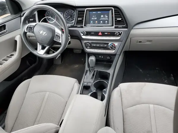 5NPE24AF2KH813064 2019 HYUNDAI SONATA - Image 8
