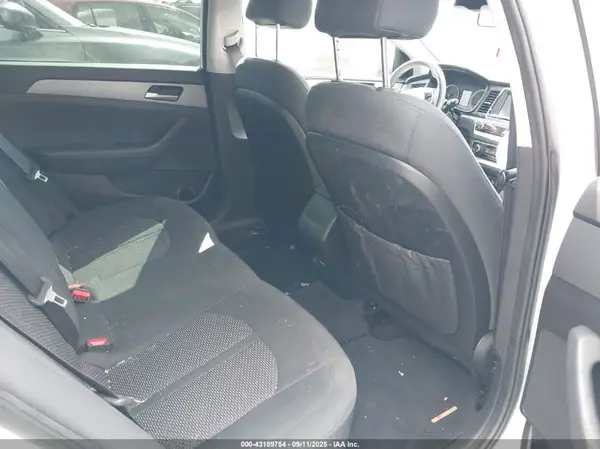 5NPE24AF2KH814912 2019 HYUNDAI SONATA - Image 8