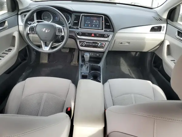5NPE24AF2KH815638 2019 HYUNDAI SONATA - Image 8