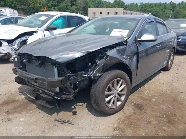 5NPE24AF2KH816093 2019 HYUNDAI SONATA - Image 2