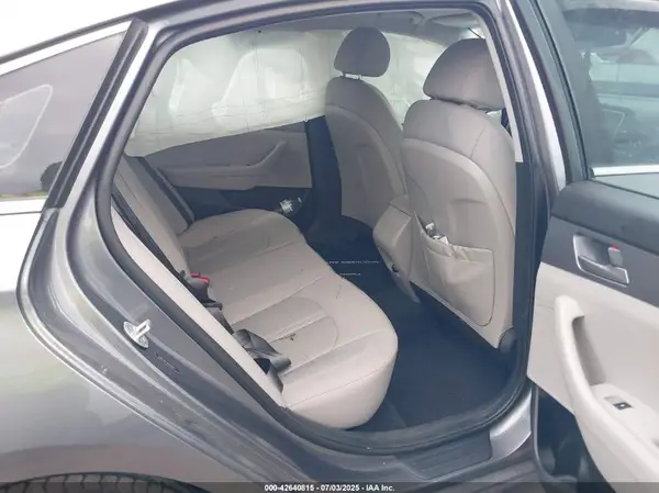5NPE24AF2KH816093 2019 HYUNDAI SONATA - Image 8
