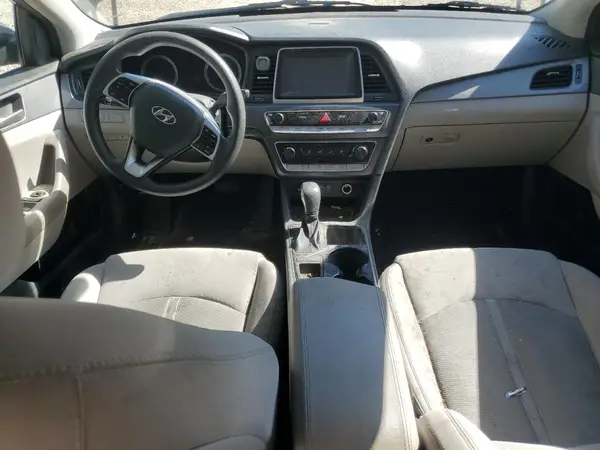 5NPE24AF2KH817843 2019 HYUNDAI SONATA - Image 8