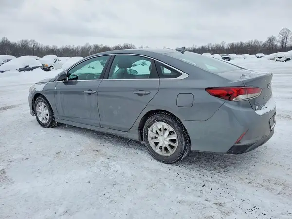5NPE24AF2KH817938 2019 HYUNDAI SONATA - Image 2