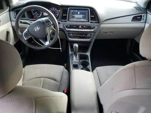 5NPE24AF2KH818698 2019 HYUNDAI SONATA - Image 8