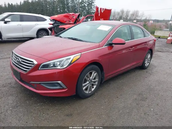 5NPE24AF3GH260514 2016 HYUNDAI SONATA - Image 2