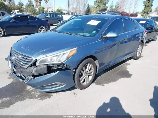 5NPE24AF3GH262277 2016 HYUNDAI SONATA - Image 2