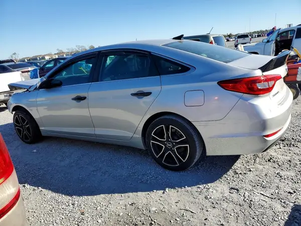 5NPE24AF3GH270766 2016 HYUNDAI SONATA - Image 2